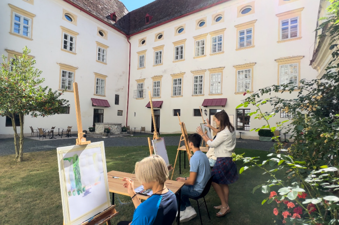 Drawing the Castle Yard in Water Colour